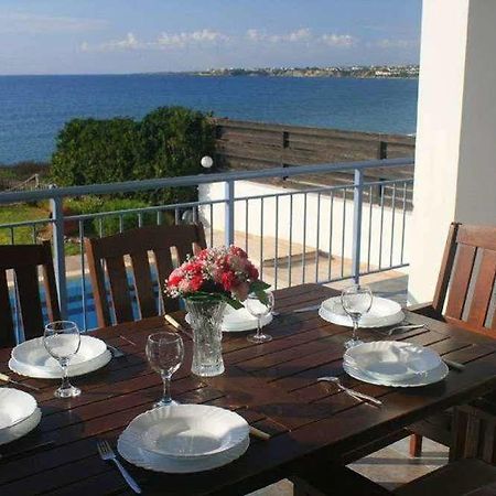 Blue Coral Beach Villas Пафос Экстерьер фото