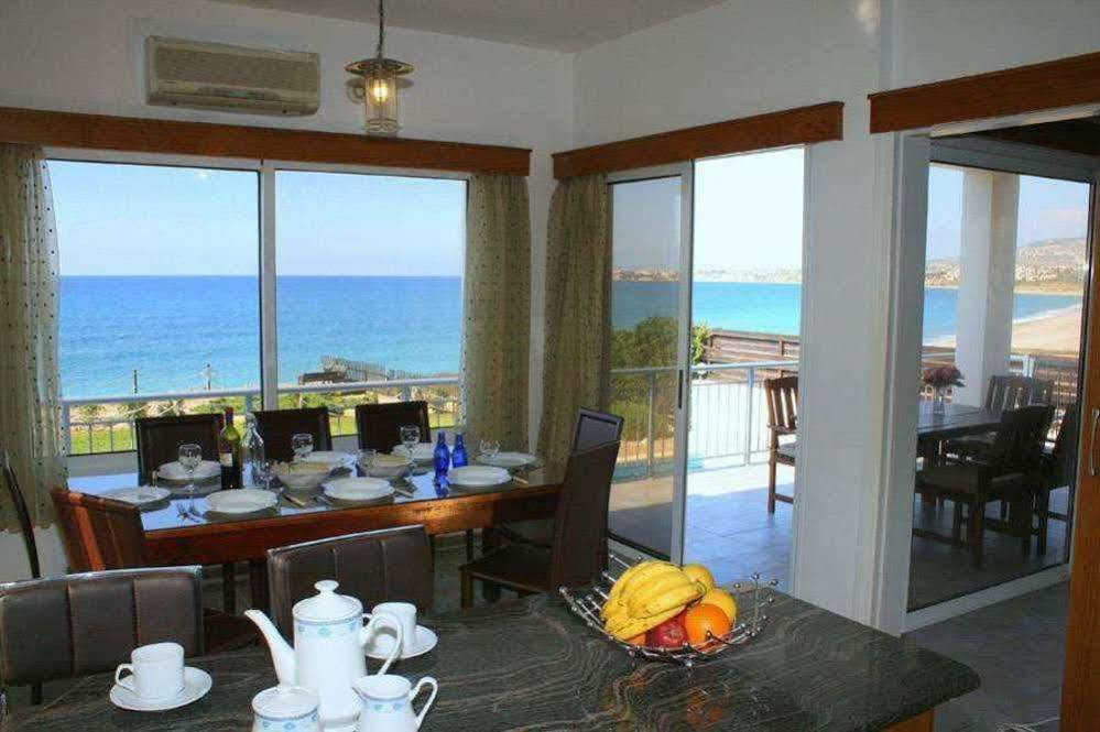 Blue Coral Beach Villas Пафос Экстерьер фото
