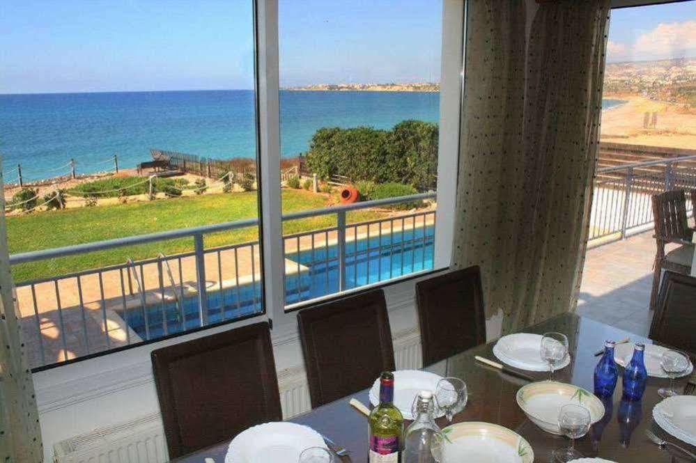 Blue Coral Beach Villas Пафос Экстерьер фото