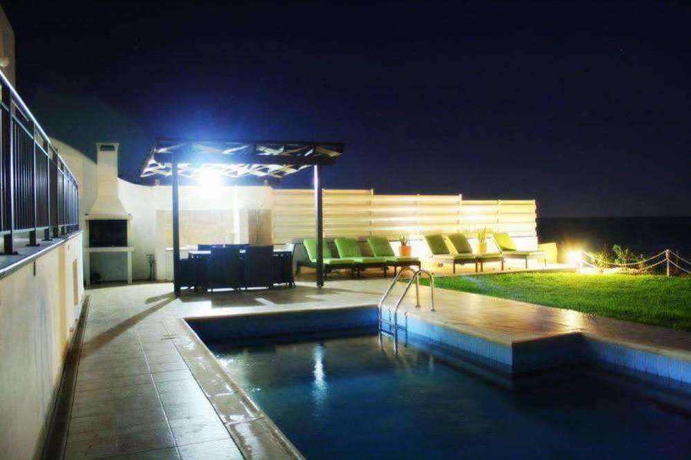 Blue Coral Beach Villas Пафос Экстерьер фото
